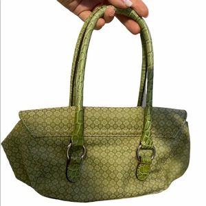 LIME GREEN HAND BAG